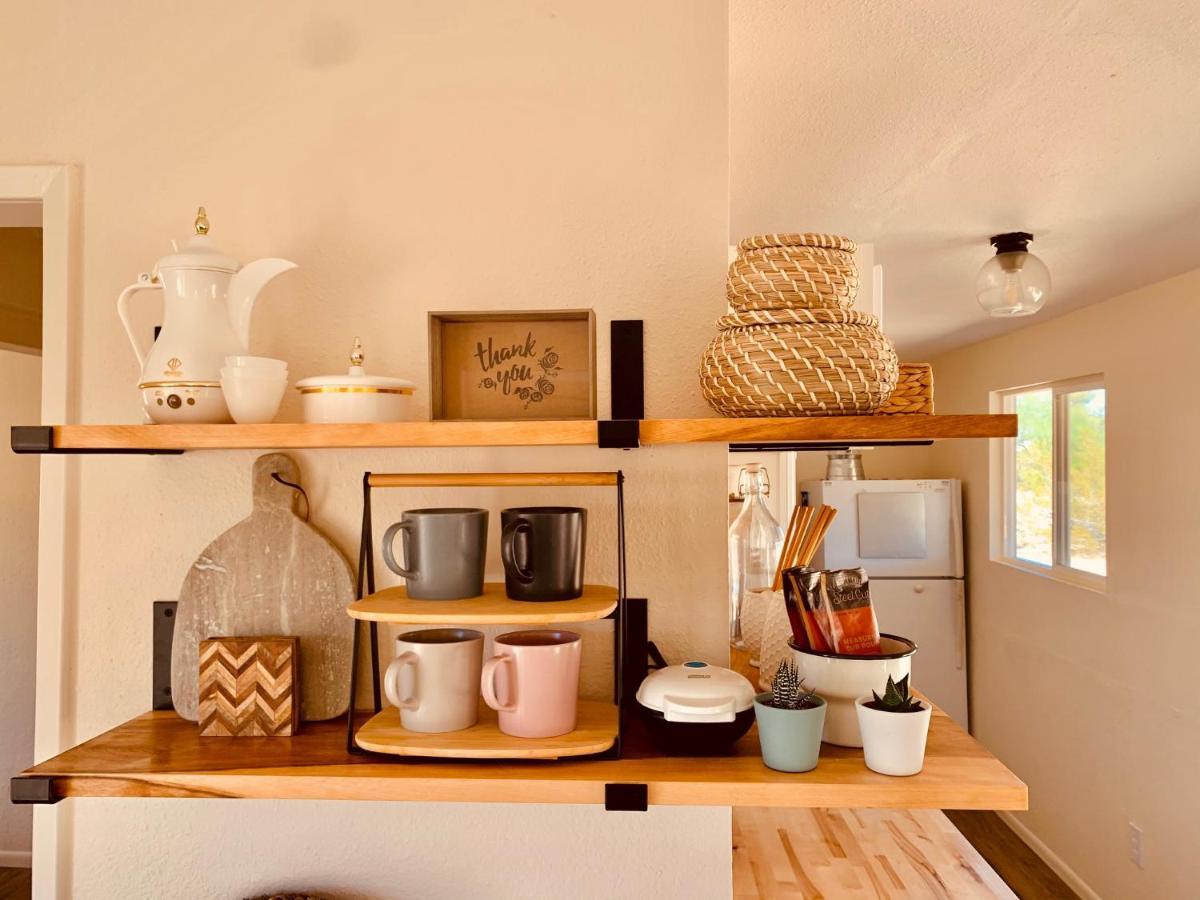 Casa Agave: Comfy Joshua Tree Cottage With Free Breakfast Bar ภายนอก รูปภาพ