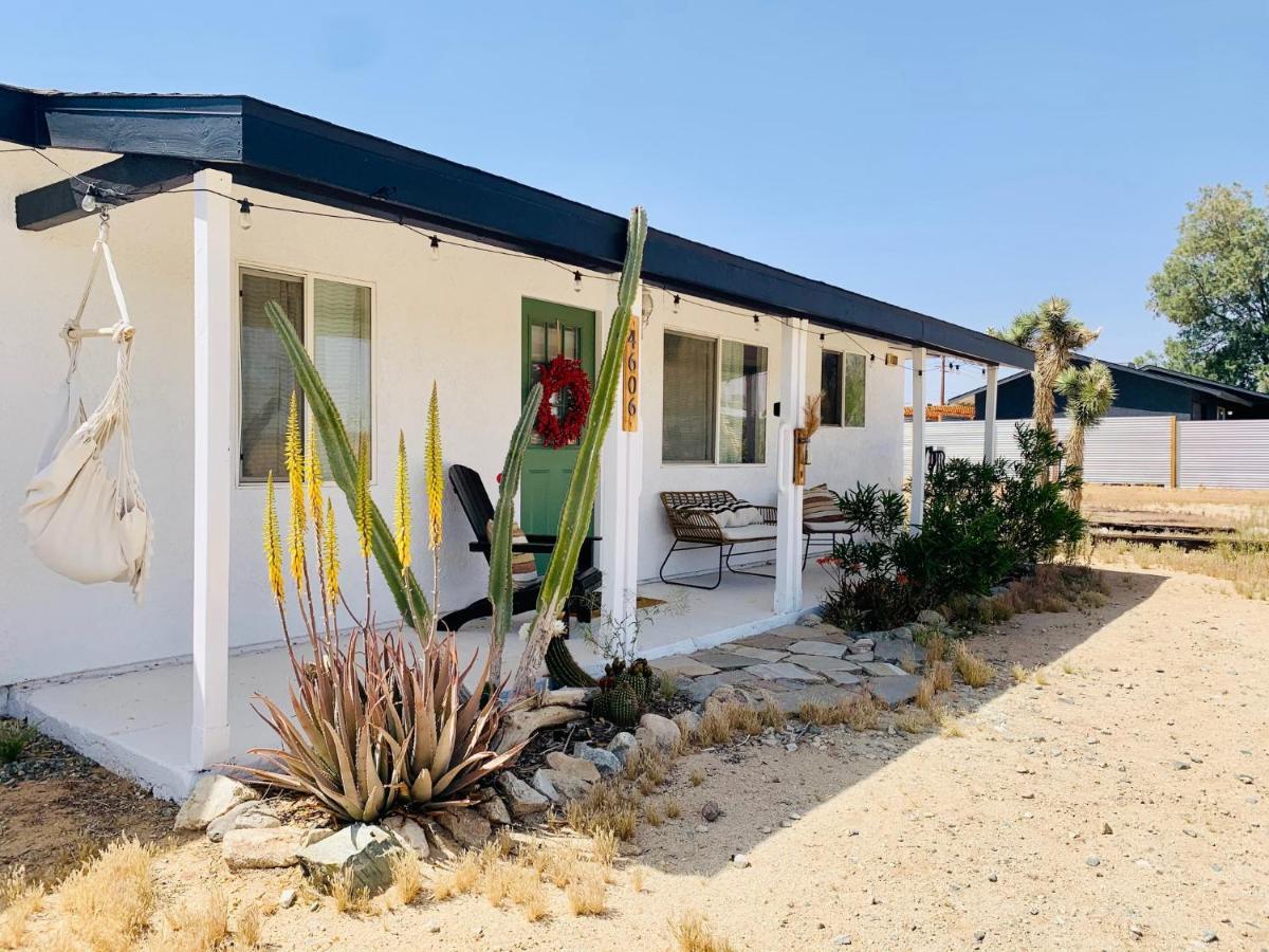 Casa Agave: Comfy Joshua Tree Cottage With Free Breakfast Bar ภายนอก รูปภาพ